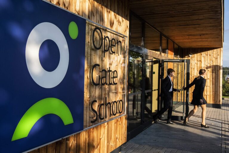 Škola Open Gate ano/ne – Pro našeho syna ne