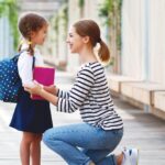 První den ve škole: Kompletní průvodce pro rodiče prvňáčků