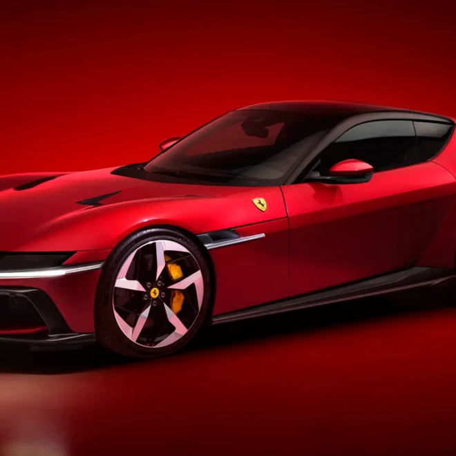 Nové Ferrari 12 Cilindri při představení
