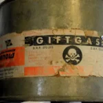 Cyklon B: Nacisté a jejich zvrácená zbraň