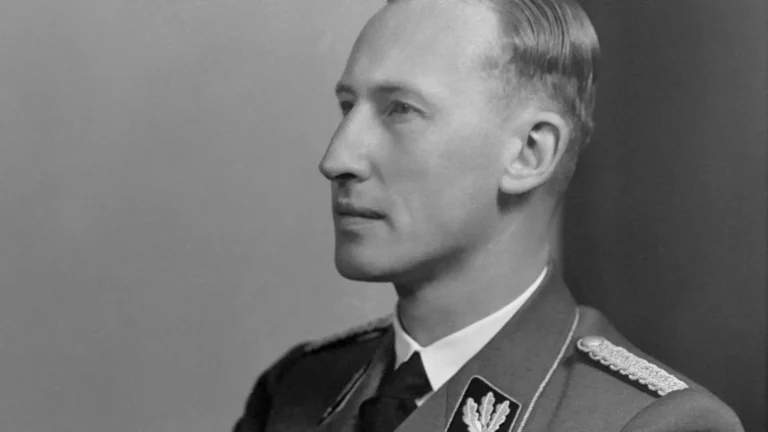 Reinhard Heydrich: Stín nad Třetí Říší