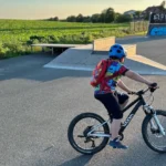 Jak daleko a jak dlouho na kole s dětmi?