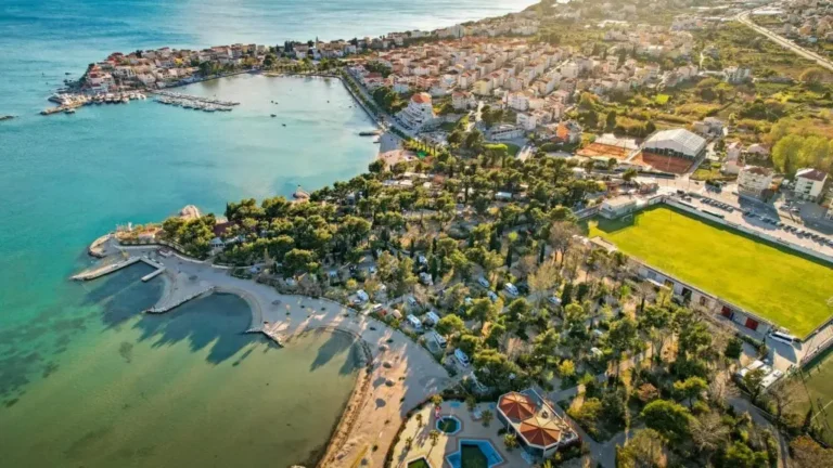 Kempování s dětmi: Nejlepší kempy v Evropě 🏕️👨‍👩‍👧‍👦