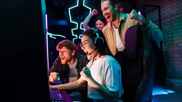 Srovnání 3 herních počítačů: CORPA, Alza GameBox a HAL3000