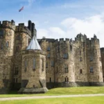 Tajemství hradu Alnwick: Od Percyů po Harryho Pottera 🪄✨