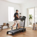 Jak vybrat běžecký pás? Domyos T900D, RUN500 nebo RUN100E