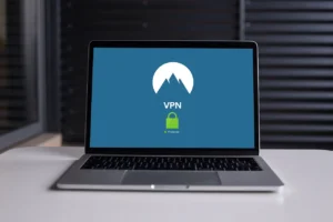 TOP 15 Nejlepších VPN 2025: Srovnání, vlastnosti i recenze ✅