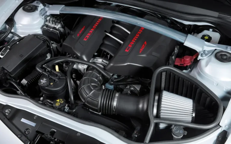 Jak funguje spalovací motor? Pro celé rodiny i pro nás mamky