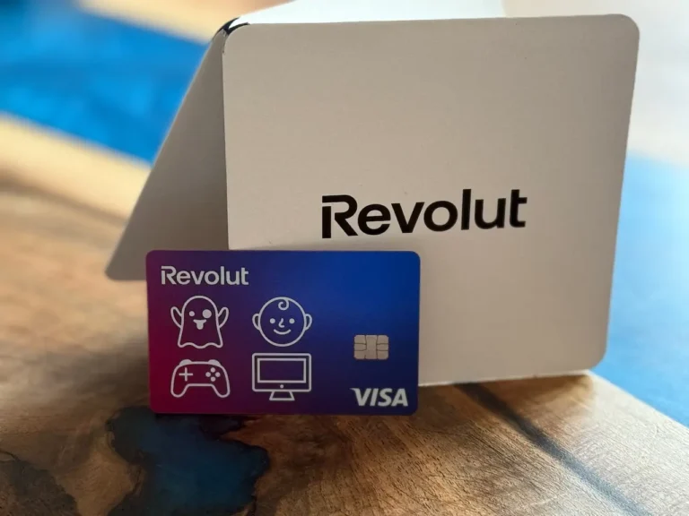 6 důvodů proč má naše rodina Revolut, včetně staršího syna!