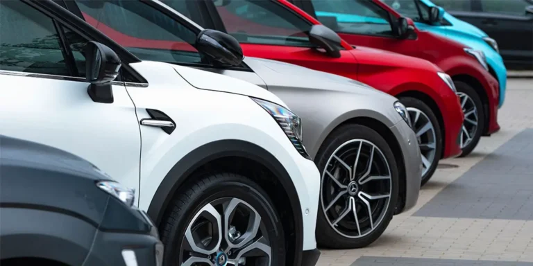 Řidiči pozor! Novinky a změny v roce 2025, které musíte znát ✅