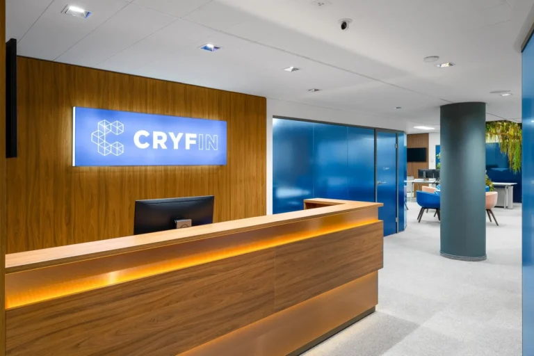 Cryfin: Když důvěra bolí, 564 poškozených a 1,1 mld v háji