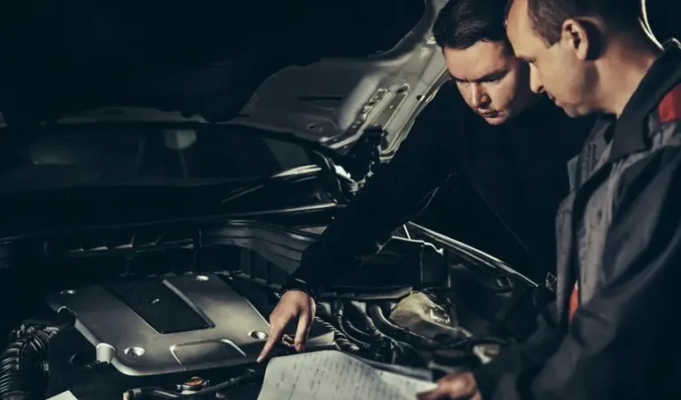 Jak nenaletět při koupi ojetiny? 10+ chytrých tipů a signálů