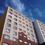 Pozor na rezervační smlouvu při koupi bytu! Kdy zpozornět?