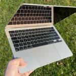 TIP #53: Tenký, chytrý a teď i se slevou 28%. MacBook Air M3
