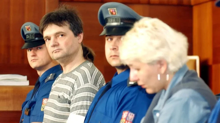 Zrod vraždícího páru: Psychologie a vztah Stodolových