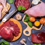 Karnivorní dieta: Co se stane, když jíte jen maso?