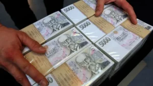 Proč si půjčit peníze právě teď? Když jsou úroky kolem 4%!