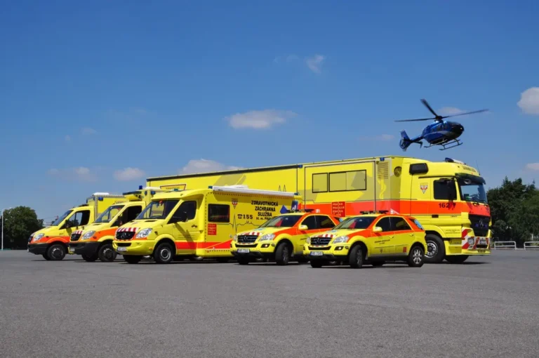 Andělé v ulicích i ve vzduchu: Ze zákulisí pražské záchranky