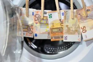 AML povinnosti bez obalu: Kdy vás účetní může opravdu „prásknout“?