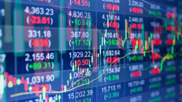 XTB: Reálné akcie, nebo CFD? Snadný návod co vybrat!