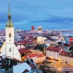 Finanční realita v Bratislavě: Stačí 1700 € na pohodu?