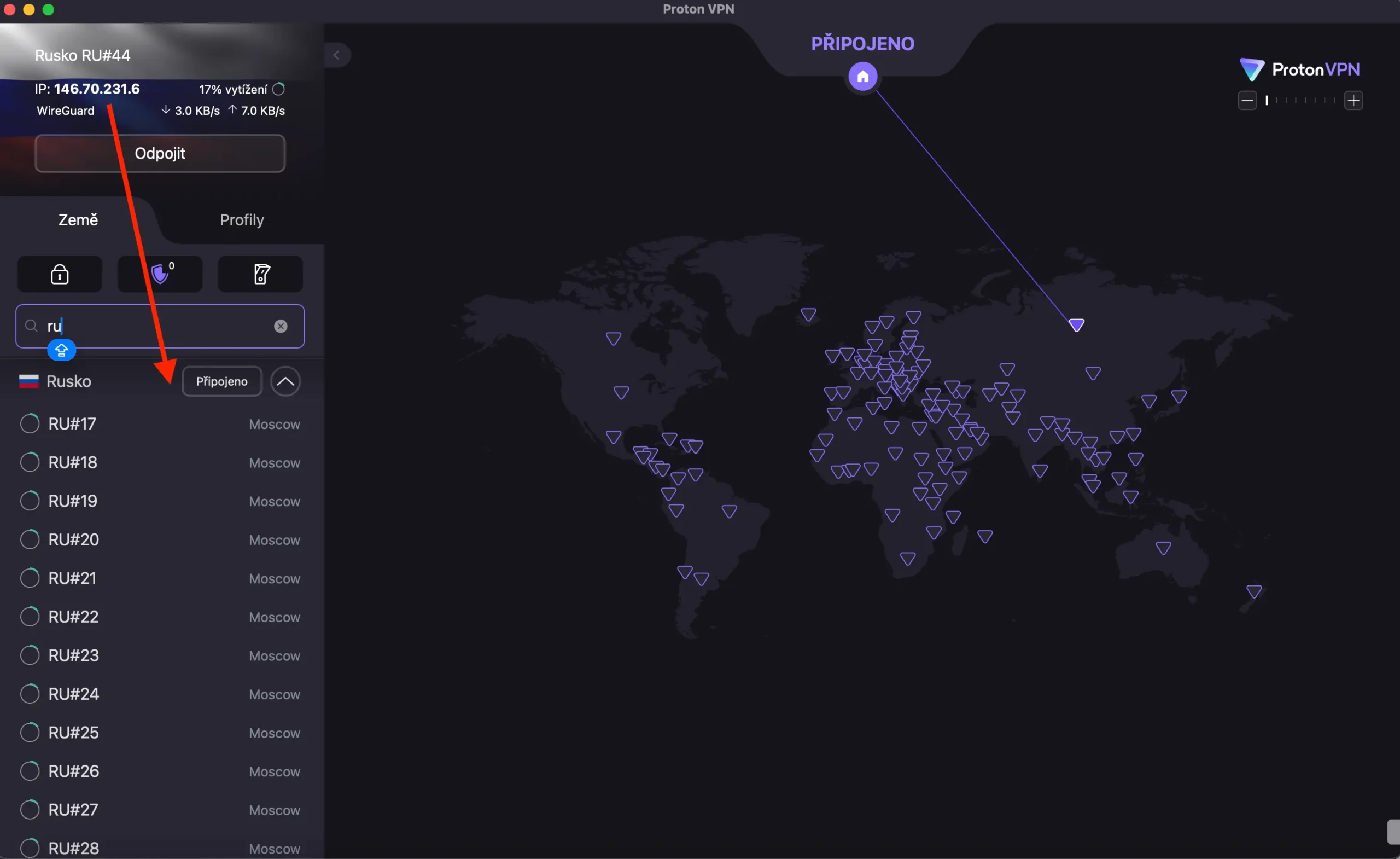 Screenshot aplikace ProtonVPN na MacBooku, připojený k ruskému serveru (RU#44, IP 146.70.231.6) přes WireGuard, s vyznačeným spojením do Moskvy – slouží pro přístup k ruským webům a TV mimo území Ruska.