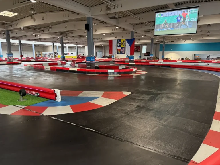 Testovali jsme E-MOTION Park v Ostravě: Fakt doporučujeme!