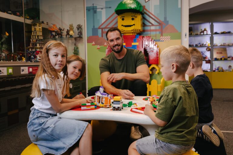 Kam s dětmi? Museum of Bricks je super volba! Pobočky + ceny