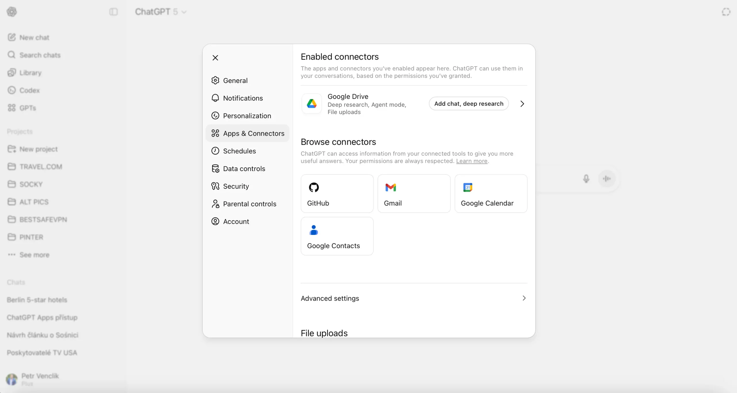 Nastavení ChatGPT po odpojení VPN, kde zůstává pouze připojení ke Google Drive a dostupné konektory Gmail, Kalendář, GitHub a Kontakty.