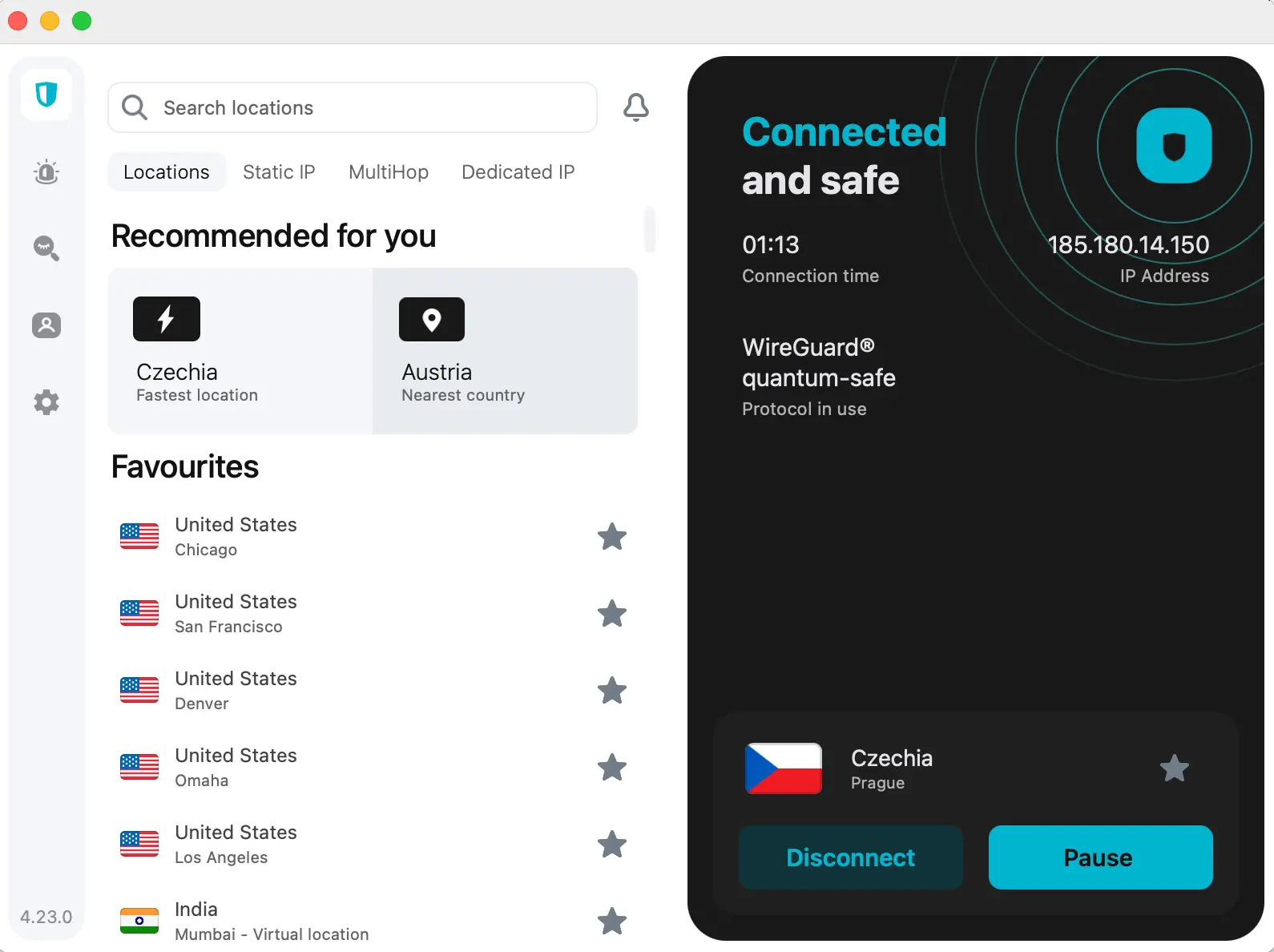 Rozhraní VPN aplikace Surfshark na MacBooku Pro s aktivním připojením přes protokol WireGuard na server v České republice (Praha)