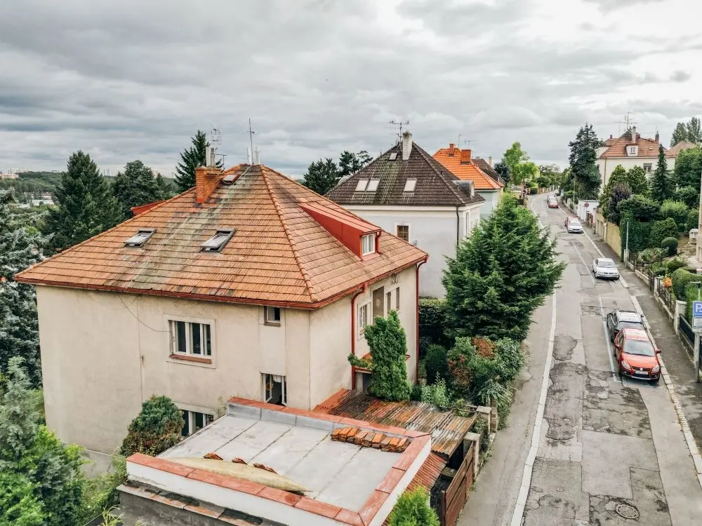 Bytový dům v pražské Krči určený k rekonstrukci