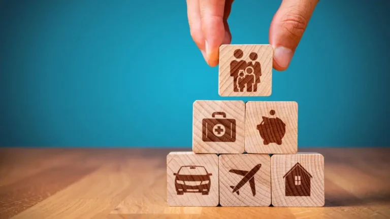 Životní pojištění: Kdy má smysl a kdy je to zbytečné?