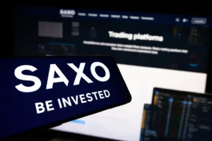Srovnání 3 účtů u SAXO Bank – Classic až VIP: Který vybrat?