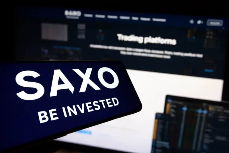 Srovnání 3 účtů u SAXO Bank – Classic až VIP: Který vybrat?