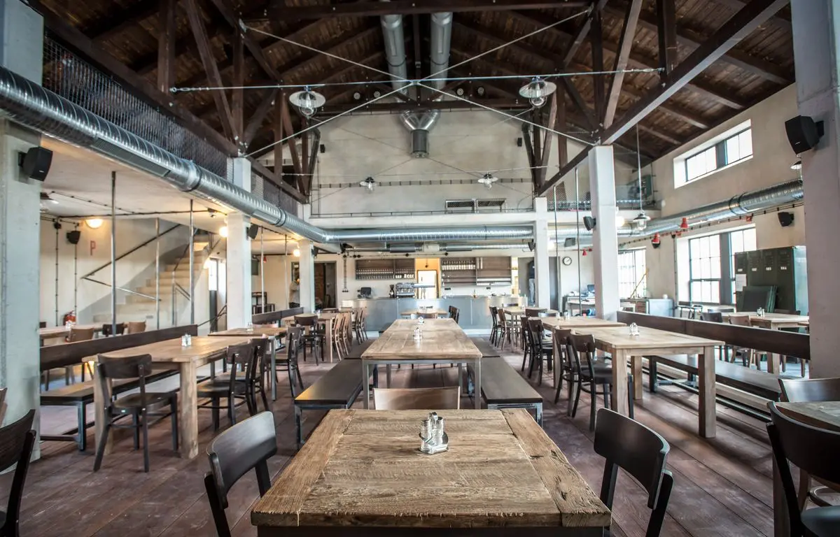 Hostinec DEPO | Venclíkovi.cz Interiér Hostince DEPO v Latránu v Českém Krumlově