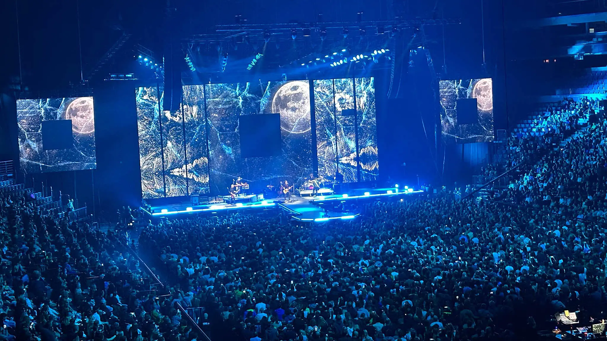 O2 Aréna chinasky | Venclíkovi.cz