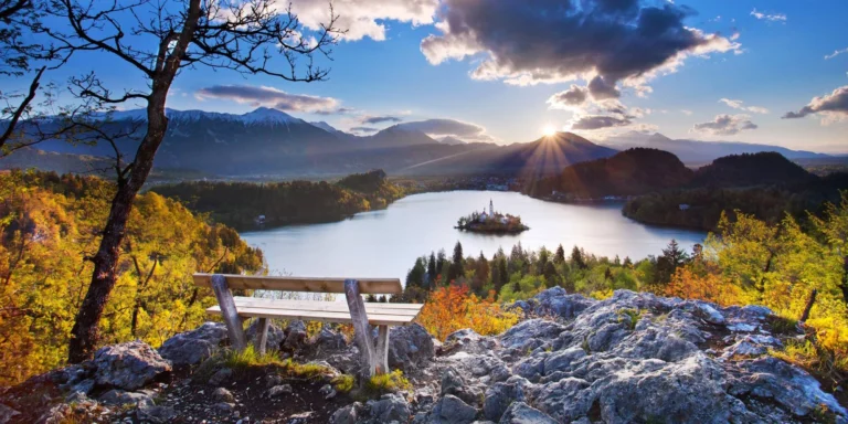 Bled na prodloužený víkend: jezero, hrad a kremšnita