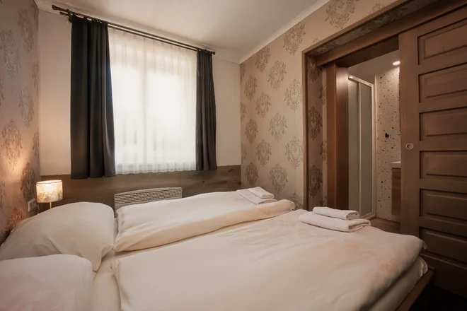 Dvoulůžkový pokoj v Parkhotelu Skalní město