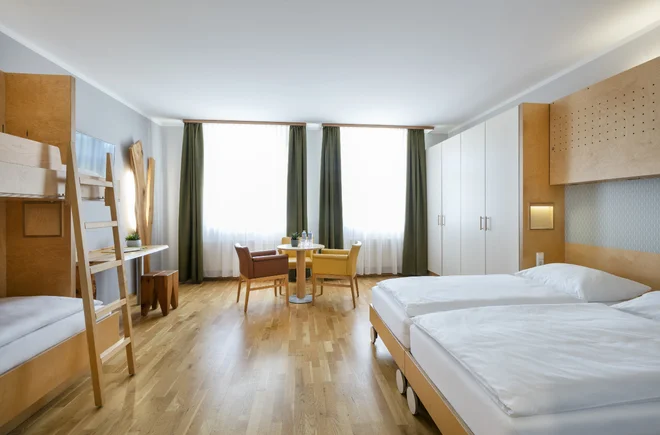 Rodinný pokoj s palandou v JUFA Hotel Waldviertel v Raabsu