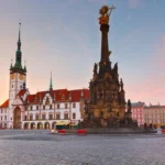 Olomouc bez auta: z vlaku ke kašnám, na kávu a za uměním